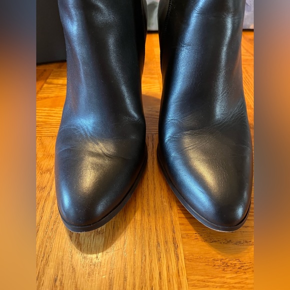 🍓Coach Leather Ankle Boots🍓 - Picture 3 of 12
